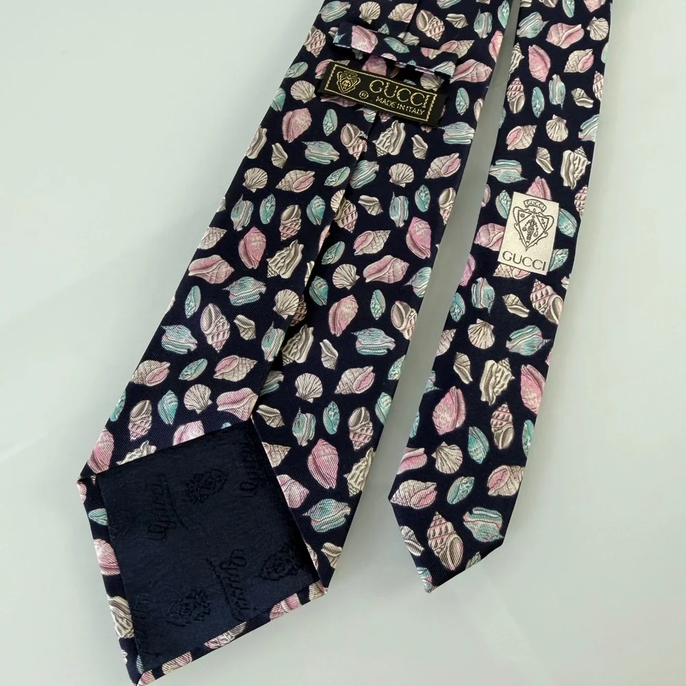 Gucci Necktie Mens One Size Navy Blue Seashell Silk Nautical Made in Italy
